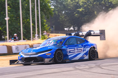 Ford logra un histórico triplete en Goodwood con el Super Mustang Mach-E