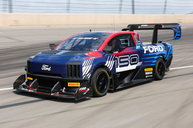 La Ford F-150 Lightning SuperTruck 100 por ciento eléctrica estableció récord en el circuito de Nürburgring