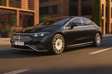 Nuevo Mercedes-Benz EQS 2026: tecnología de 800 voltios y hasta 926 kms de autonomía