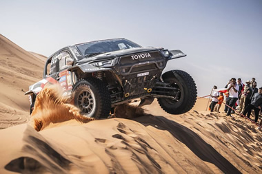 Rally Dakar 2026: El desierto de Arabia Saudí pone a prueba los límites del motor