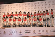 Jugadores del reconocido equipo español Real Madrid reciben autos Audi 