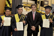 Video - Fotos: Chevrolet Colombia celebró el grado de la cuarta promoción de su Academia para Taxistas 