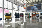 Feria de Buses y Camiones Chevrolet en su concesionario 'Caminos' en el Eje Cafetero 