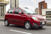 VIDEO-FOTOS: Chevrolet presentó en Colombia el renovado Spark LIFE
 