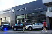 Deepal y Changan sigue su expansión en Colombia y abre una nueva vitrina en Manizales