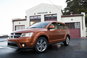 Chrysler Colombia relanza la Dodge Journey, ahora disponible con 7 puestos y el precio más bajo del mercado 