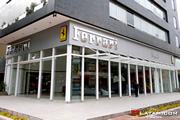 VIDEO-FOTOS: Ferrari inauguró oficialmente su primera vitrina en Colombia
 