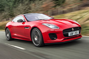 Jaguar introduce nueva variante del deportivo F-Type con motor turbo 2 litros y 300 caballos de potencia
 
