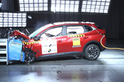 El Kia K3 logró la máxima calificación cinco estrellas en pruebas de choque Latin NCAP 