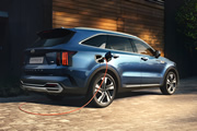 Kia reveló la nueva versión híbrida enchufable del Sorento 