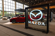 Mazda apuesta fuerte con su primer híbrido enchufable en Colombia y las ediciones Homura 