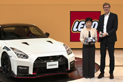 El deportivo Nissan GT-R Nismo ahora en bloques de LEGO 
