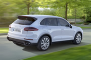 Porsche revelerá oficialmente el nuevo Cayenne S E-Hybrid en el Salón de París

 