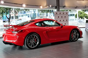 VIDEO-FOTOS: El nuevo Porsche Cayman GT4 llegó oficialmente a Colombia 