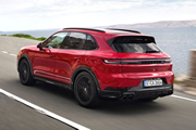 Porsche presentó el nuevo Cayenne GTS con su potente corazón V8