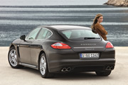 Porsche logra récord de entregas a clientes en el 2011 