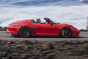 El Porsche 911 Speedster en su nueva versión entra en producción con 1.948 unidades limitadas 