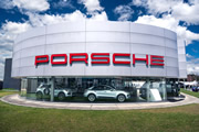 Autoelite inició el proceso de remodelación del Porsche Center Bogotá