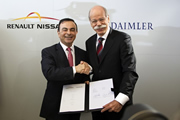 La alianza de Renautl-Nissan con Daimler celebra su tercer año de exitoso trabajo
 