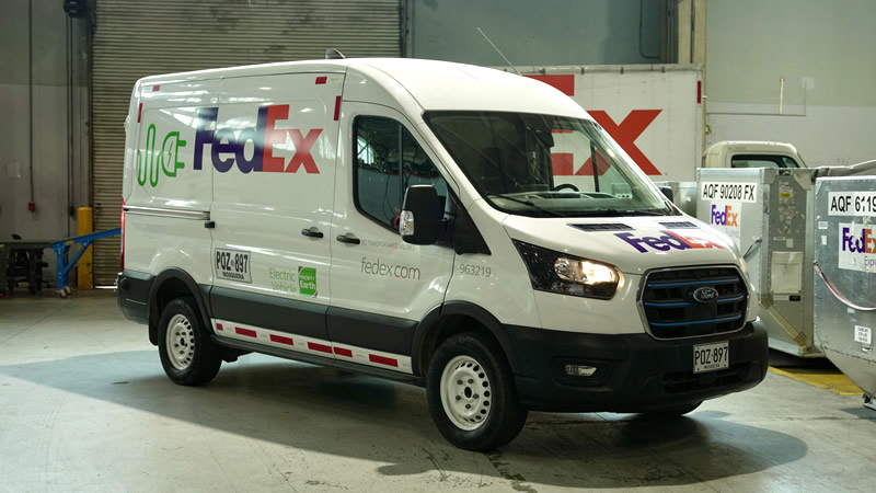 Ford se incorpora a la flota de FedEx Colombia con 14 E-Transit 100% eléctricas