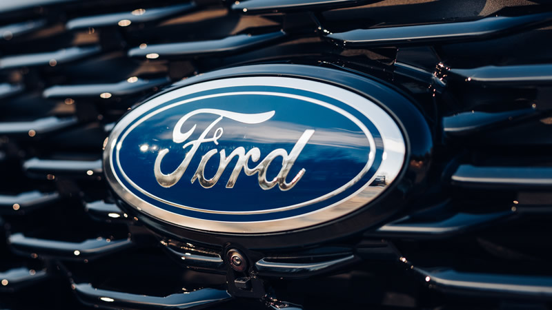 Ford Fund se une a Fundación Forge para capacitar a jóvenes colombianos en tecnologías digitales