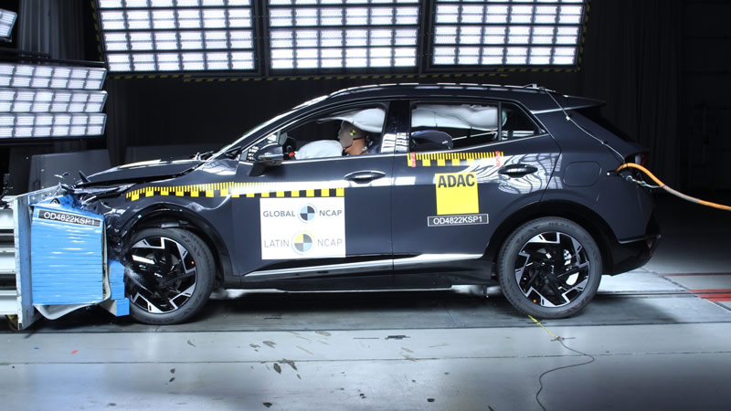 Latin NCAP cierra el 2025: Kia Sportage logra la máxima calificación mientras Suzuki Baleno se queda corto
