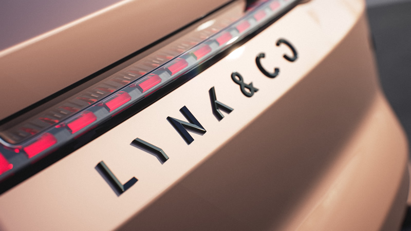 Lynk & Co desembarca en Colombia de la mano de Casa Toro: estos son los SUV híbridos y eléctricos disponibles