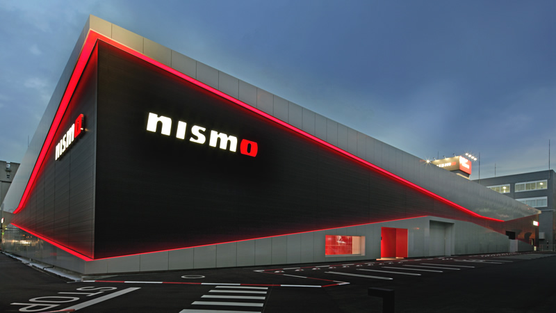 Nissan impulsa su marca con más automovilismo y la expansión global de NISMO