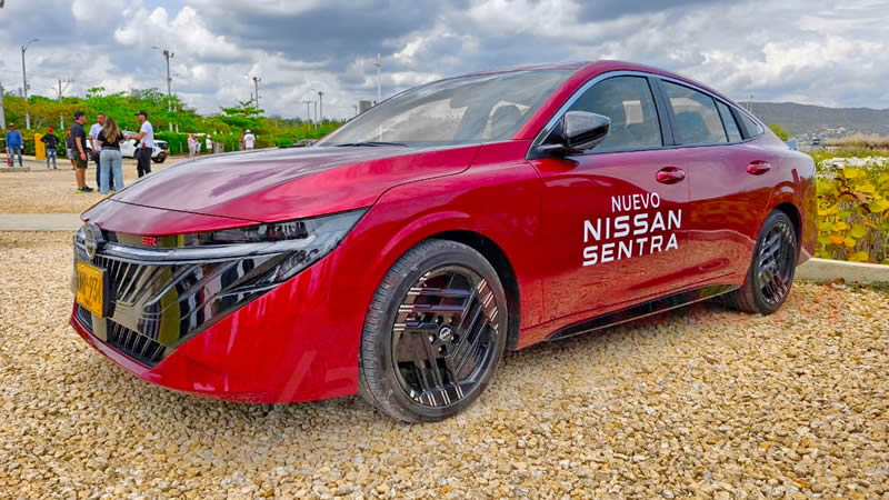 Nissan Sentra 2027 en Colombia: la novena generación del icónico sedán ya está disponible