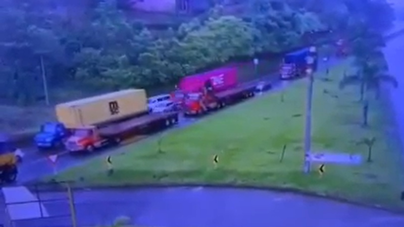 Tragedia en la vía al mar: ¿Por qué la ruta Buga-Buenaventura no deja de cobrar vidas?