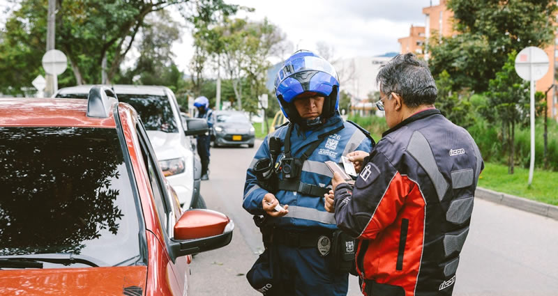 Atención conductores: Así quedaron los precios de las multas de tránsito en 2026