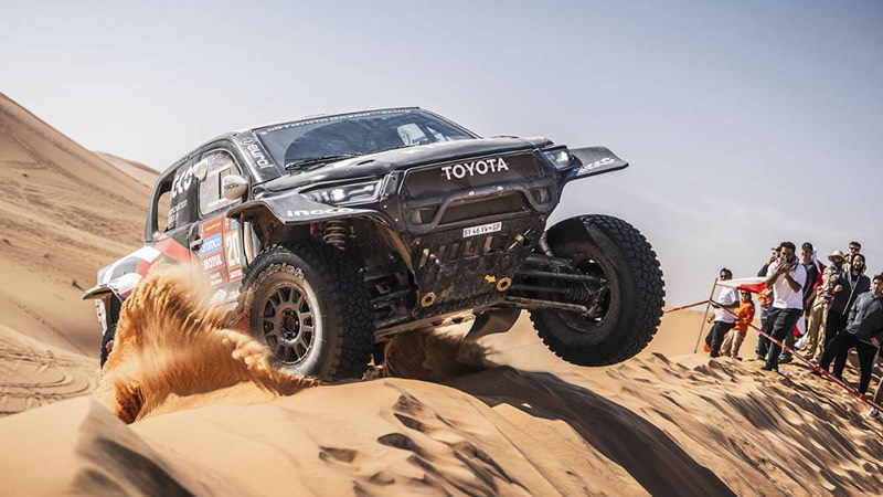 Rally Dakar 2026: El desierto de Arabia Saudí pone a prueba los límites del motor