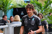 Antonelli conquista Miami y comienza a incomodar a su compañero Russell