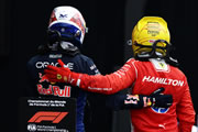 Hamilton supera a Verstappen tras un gran duelo y termina segundo en Montreal