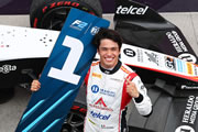 Noel León pone la bandera de México en lo más alto en la FIA Fórmula 2 en Canadá