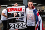 Oliver Rowland se corona campeón mundial de FIA Fórmula E con Nissan