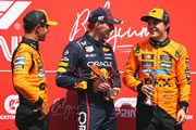 Verstappen se impone y resiste la presión de Piastri - Reporte Sprint - GP de Bélgica