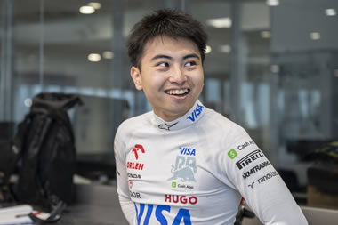 Ayumu Iwasa releva a Daniel Ricciardo en las pruebas libres 1 del GP de Japón