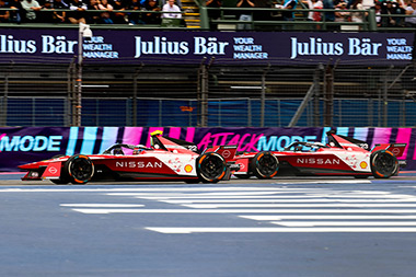 VIDEO: Descubre cómo funciona un equipo de FIA Fórmula E gracias a Nissan. Los acompañamos en México