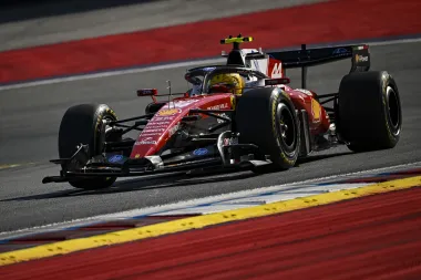Lewis Hamilton marca el ritmo en casa - Reporte Pruebas Libres 1 - GP de Gran Bretaña