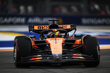 Oscar Piastri adelante en una sesión ajetreada  - Reporte Pruebas Libres 2 - GP de Singapur