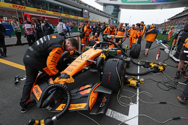 Doble fallo eléctrico deja a McLaren fuera del GP de China 
