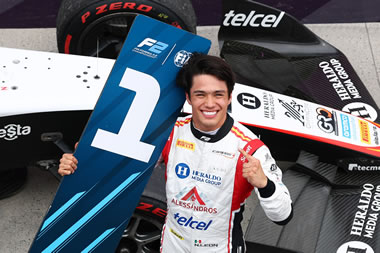Noel León pone la bandera de México en lo más alto en la FIA Fórmula 2 en Canadá
