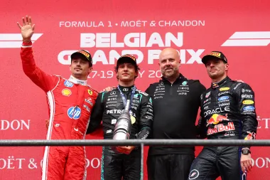 Kimi Antonelli gana tras imponerse a Charles Leclerc - Reporte Carrera - GP de Bélgica