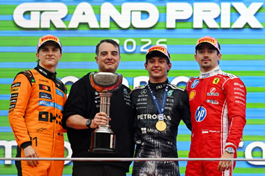 Antonelli hace historia en Suzuka: victoria y  liderato del campeonato con nuevo récord - Reporte Carrera - GP de Japón