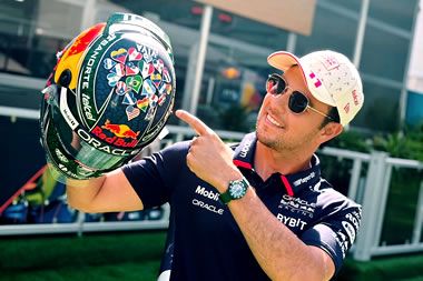 'Checo' Pérez le rinde homenaje a Latinoamérica en su casco en el GP de Miami
