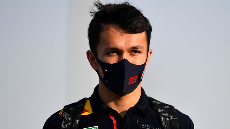 Red Bull anuncia el plan de Alex Albon para 2021: el DTM