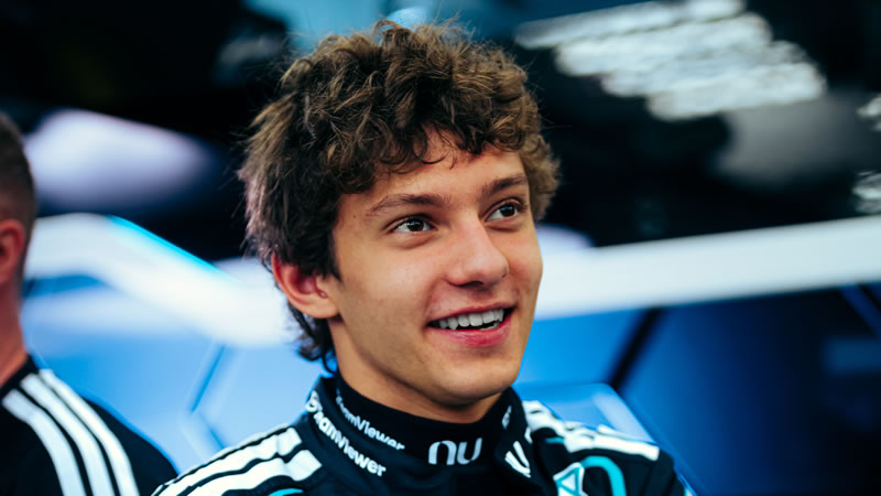 Antonelli hace historia al convertirse en el poleman más joven de la F1 - Reporte Clasificación - GP de China