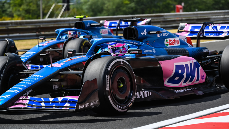 Alonso y Ocon afrontan el reto de Brasil pensando en extender la ventaja sobre McLaren