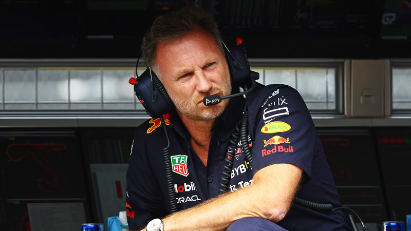 A Horner le 'sorprendió' que Mercedes no dejara fuera a Russell para ayudar a Hamilton 